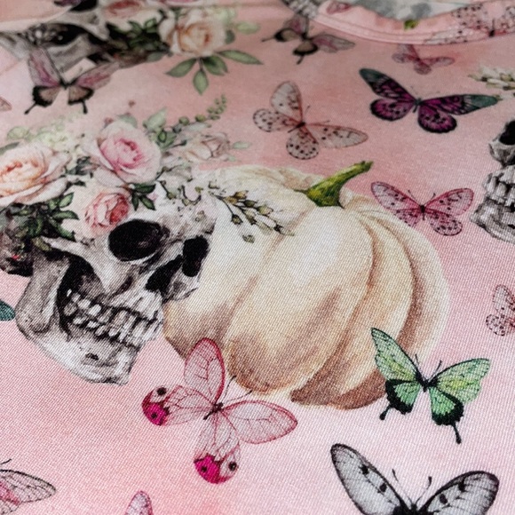 12/18 RARE Posh Peanut Francesca Skull Butterflies Roses Pumpkin BEAUTIFUL!!! - Picture 4 of 15